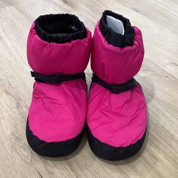 NEW Women’s S. Lemōn Ballet Warm Up Booties - Picture 2 of 4